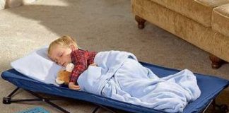Comfortable Travel Beds for children's