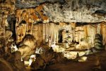 Worlds Most Amazing Caves – Cango Caves