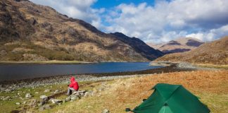 5 smart things to carry while on wild camping