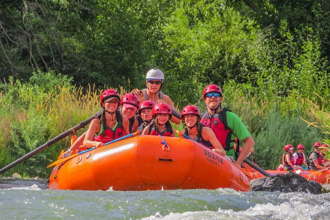 Nugget falls class iv half day rafting on the rogue river an in depth exploration of the rogue river rafting trip